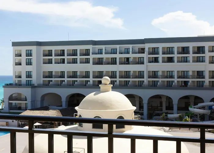 Marriott Cancun, An All-Inclusive Resort